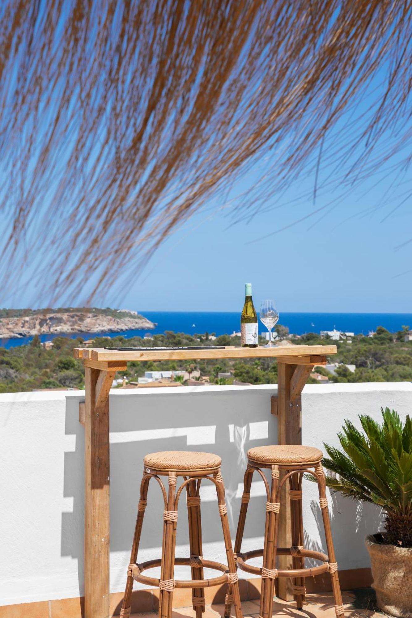 Hostal Cala Llombards Exterior foto