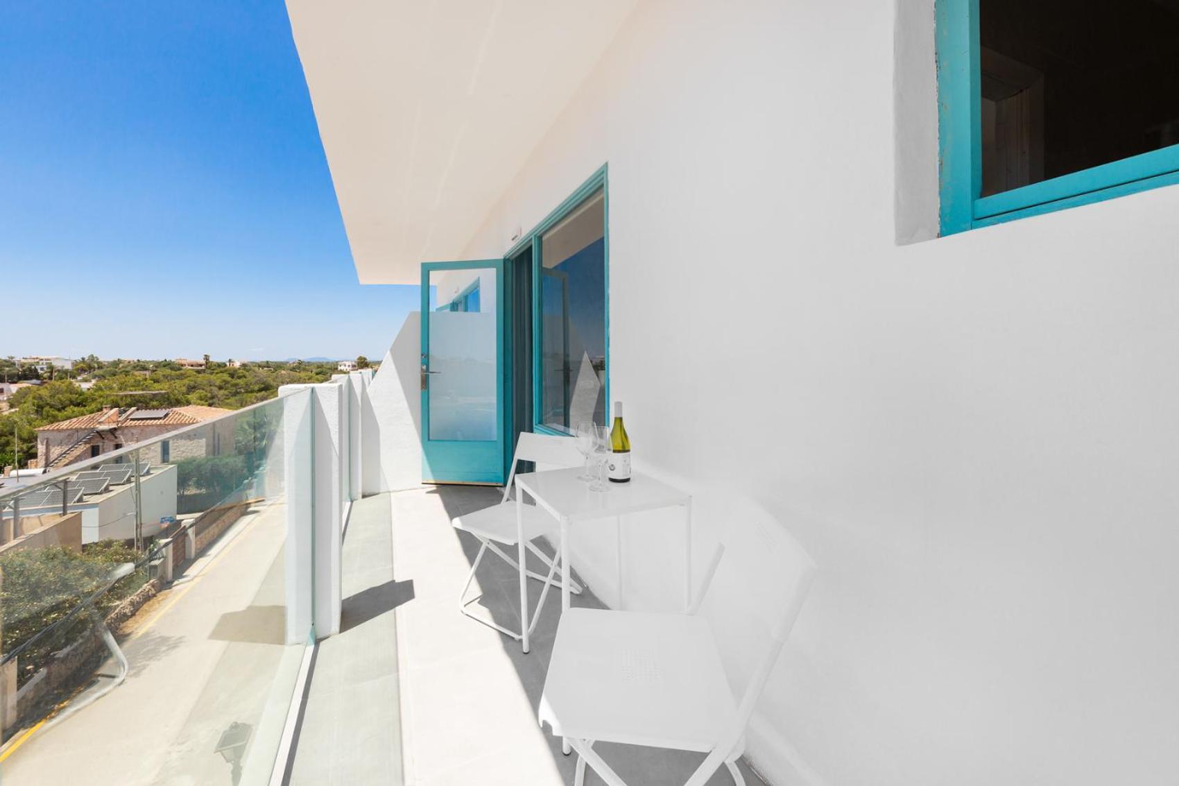 Hostal Cala Llombards Exterior foto